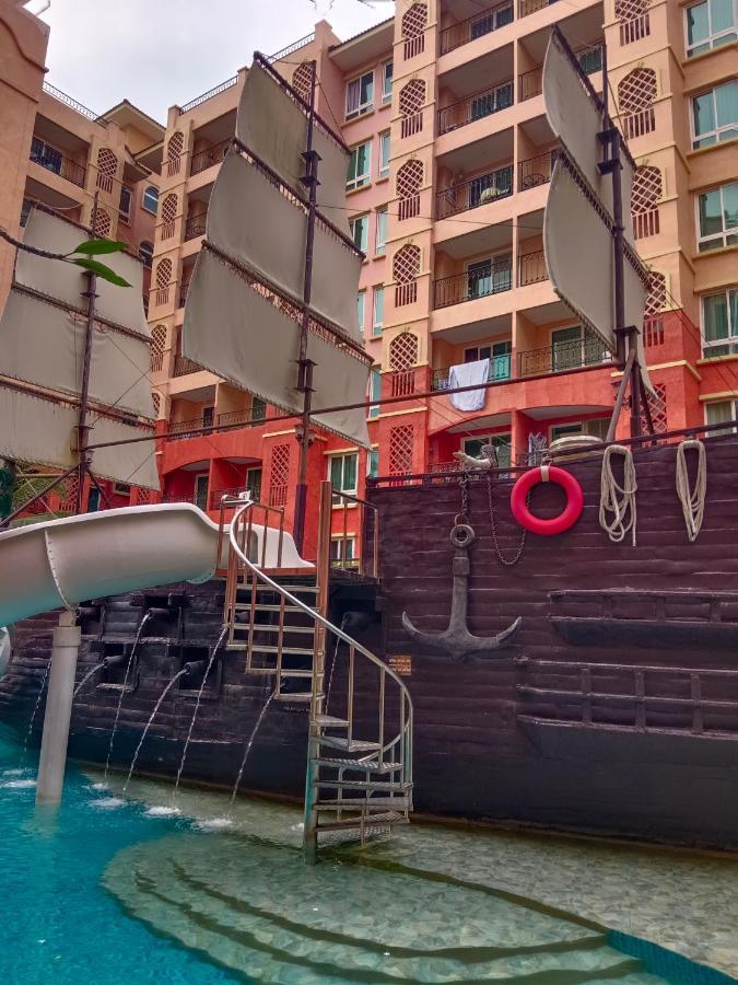 Seven Seas Condo Resort Beautiful Location Jomtien Beach Exterior foto