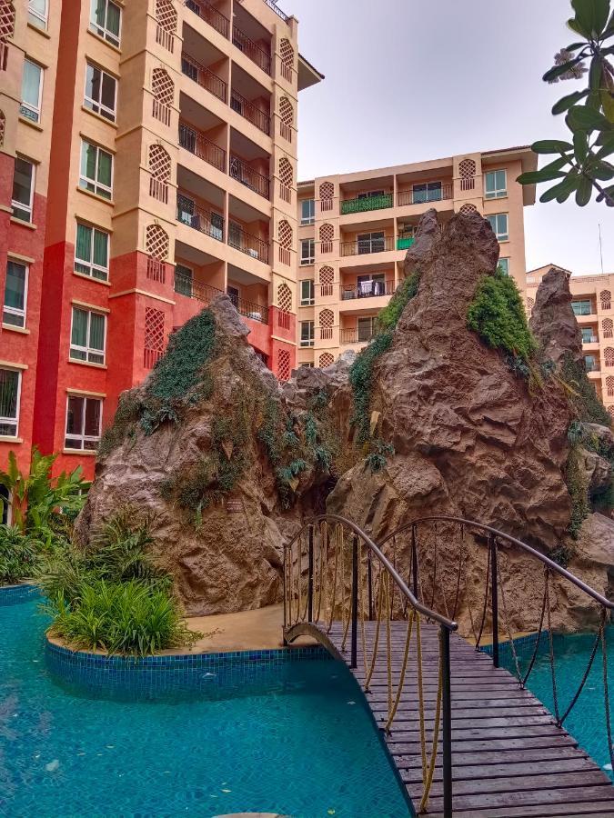 Seven Seas Condo Resort Beautiful Location Jomtien Beach Exterior foto