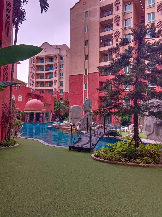 Seven Seas Condo Resort Beautiful Location Jomtien Beach Exterior foto