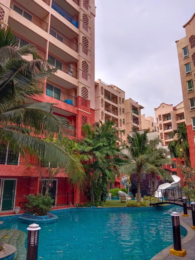 Seven Seas Condo Resort Beautiful Location Jomtien Beach Exterior foto