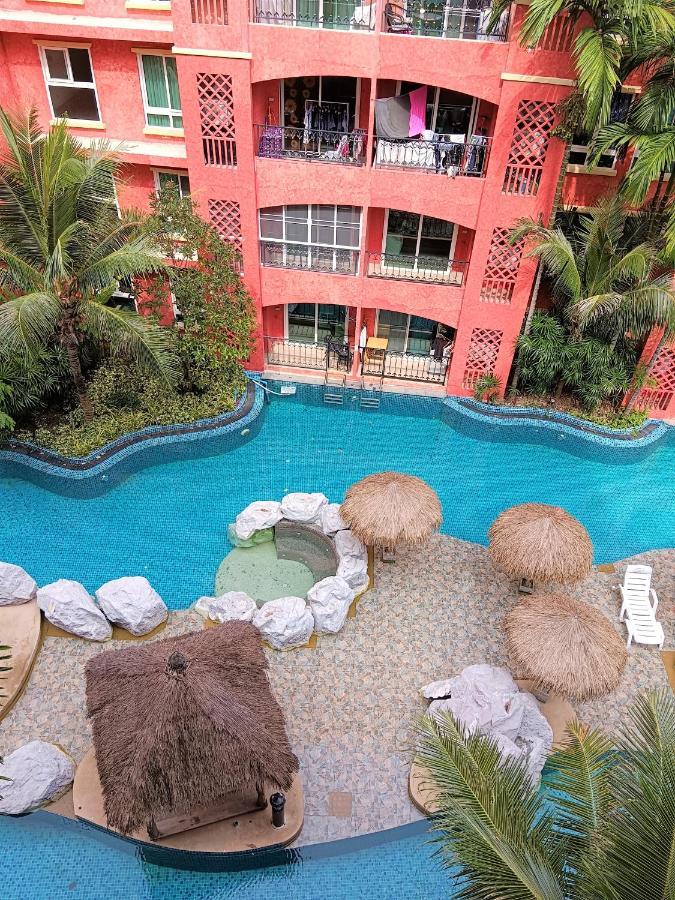 Seven Seas Condo Resort Beautiful Location Jomtien Beach Exterior foto