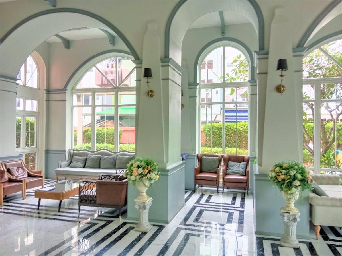 Seven Seas Condo Resort Beautiful Location Jomtien Beach Exterior foto